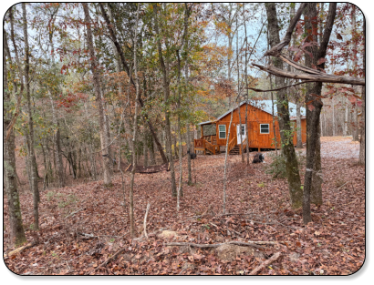 Beautiful rustic cabin at M & M Outdoors Campground