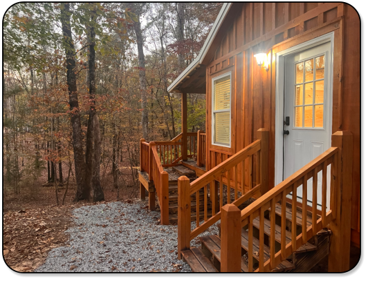Beautiful rustic cabin at M & M Outdoors Campground